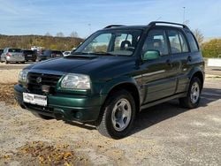 Grün Gebraucht 2001 Suzuki Grand Vitara Limited SUV | 2.890 €
