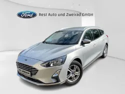 Polarsilber metallic (metallic) Gebraucht 2021 Ford Focus Cool & Connect Limousine | 18.750 € (Fairer Preis)