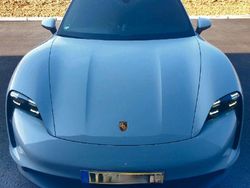 Weiß Gebraucht 2022 Porsche Taycan Limousine | 61.990 € (Superpreis)