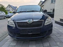 Blau Gebraucht 2011 Skoda Fabia Cool Edition Limousine | 4.600 € (Fairer Preis)