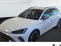 Weiß Gebraucht 2025 Cupra Leon Kombi | 31.868 € (Guter Preis)