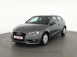 Grau Gebraucht 2016 Audi A3 Ambition Limousine | 14.490 € (Fairer Preis)