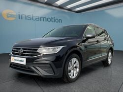 Schwarz Gebraucht 2024 VW Tiguan SUV | 35.299 € (Guter Preis)