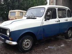 Blau Gebraucht 1978 Renault R4 Limousine | 1.499 €