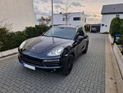 Schwarz Gebraucht 2013 Porsche Cayenne SUV | 19.990 € (Etwas zu teuer)