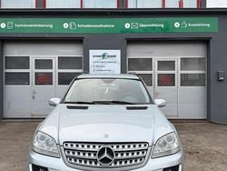 Silber Gebraucht 2005 Mercedes ML320 SUV | 6.400 €