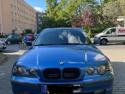 Blau Gebraucht 2004 BMW 320 Kleinwagen | 1.000 € (Superpreis)