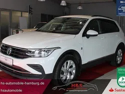 Weiss Gebraucht 2022 VW Tiguan Life SUV | 25.450 € (Superpreis)
