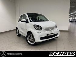 Weiß Gebraucht 2015 Smart ForTwo Coupé Passion Coupé | 11.449 € (Fairer Preis)