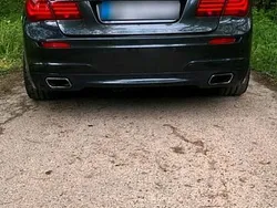 Grau Gebraucht 2013 BMW 750 Limousine | 23.000 € (Fairer Preis)