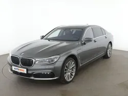 Grau Gebraucht 2018 BMW 740 Executive Limousine | 38.400 €