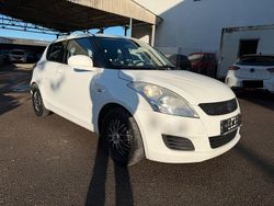Weiß Gebraucht 2012 Suzuki Swift Club Limousine | 3.499 € (Guter Preis)