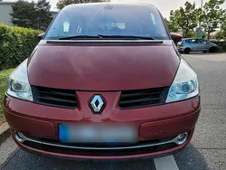 Rot Gebraucht 2007 Renault Espace Van / Kleinbus | 3.500 € (Etwas zu teuer)