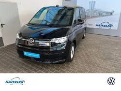 Deep black perleffekt 3659 Gebraucht 2024 VW T7 Life Van | 53.780 € (Guter Preis)