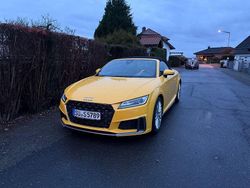 Gelb Gebraucht 2020 Audi TT Roadster Ambiente Cabrio | 34.500 € (Fairer Preis)