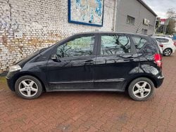 Schwarz Gebraucht 2008 Mercedes A180 Avantgarde Van / Kleinbus | 1.800 € (Fairer Preis)