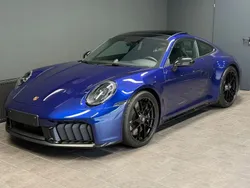 Blau Neu 2025 Porsche 992 Coupé | 181.500 € (Guter Preis)