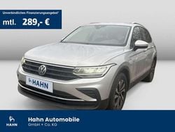 Silber Gebraucht 2021 VW Tiguan Active SUV | 21.490 € (Superpreis)
