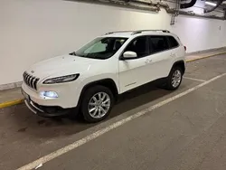 Weiß Gebraucht 2017 Jeep Cherokee Limited SUV | 8.500 € (Teuer)