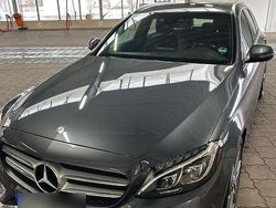 Grau Gebraucht 2016 Mercedes C220 AMG line Kombi | 16.800 € (Fairer Preis)