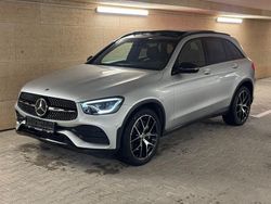 Iridiumsilber metalliclack Gebraucht 2020 Mercedes GLC300 AMG SUV | 35.390 € (Fairer Preis)