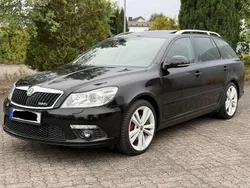 Schwarz Gebraucht 2011 Skoda Octavia RS Kombi | 5.900 € (Superpreis)