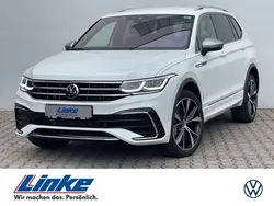 Pure white Gebraucht 2024 VW Tiguan Allspace R-line SUV | 52.490 €