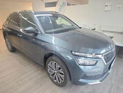 Grau Gebraucht 2022 Skoda Kamiq Clever SUV | 16.990 € (Guter Preis)
