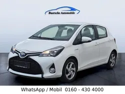 Weiß Gebraucht 2017 Toyota Yaris Hybrid Edition-S Kleinwagen | 10.999 € (Superpreis)