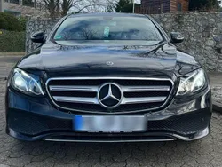 Schwarz Gebraucht 2017 Mercedes E200 Avantgarde Limousine | 18.900 € (Superpreis)