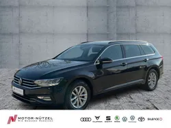 Deep black perleffekt Gebraucht 2022 VW Passat Business Kombi | 18.690 € (Fairer Preis)