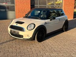 Weiß Gebraucht 2008 Mini Cooper S Kleinwagen | 5.990 € (Guter Preis)