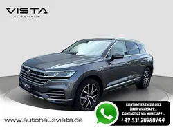 Grau Gebraucht 2019 VW Touareg Atmosphere SUV | 36.500 € (Fairer Preis)