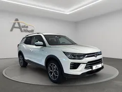 Weiß Gebraucht 2023 Ssangyong Korando Sapphire SUV | 20.499 € (Guter Preis)