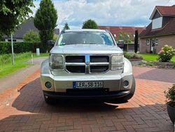 Silber Gebraucht 2010 Dodge Nitro SXT SUV | 8.200 € (Fairer Preis)