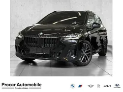 Schwarz Neu 2025 BMW 218 Performance Van / Kleinbus | 42.990 € (Teuer)