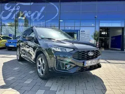 Agate black metallic Gebraucht 2024 Ford Kuga ST-Line SUV | 34.990 € (Guter Preis)