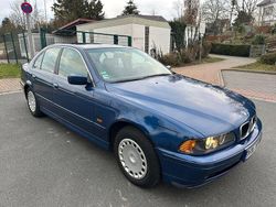 Blau Gebraucht 2002 BMW 520 Limousine | 3.900 € (Fairer Preis)