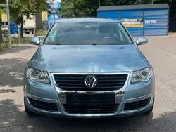 Blau Gebraucht 2005 VW Passat Limousine | 5.800 € (Teuer)
