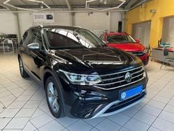 Deep black perleffekt Gebraucht 2023 VW Tiguan Allspace Elegance SUV | 34.950 € (Guter Preis)
