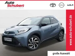 Celestite grey Neu 2024 Toyota Aygo Team Kleinwagen | 17.980 €
