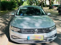 Silber Gebraucht 2021 VW Passat Business Kombi | 19.500 € (Guter Preis)