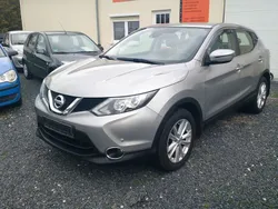 Silber Gebraucht 2015 Nissan Qashqai Acenta SUV | 11.590 € (Guter Preis)