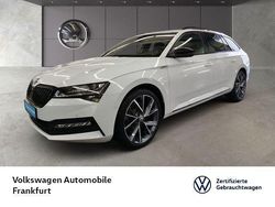 Moonweiss metallic Gebraucht 2022 Skoda Superb SportLine Kombi | 34.480 € (Etwas zu teuer)