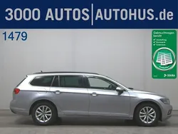 Weiß Gebraucht 2022 VW Passat Kombi | 20.890 € (Fairer Preis)