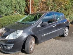 Schwarz Gebraucht 2008 Renault Clio II Extreme Kleinwagen | 1.550 € (Guter Preis)