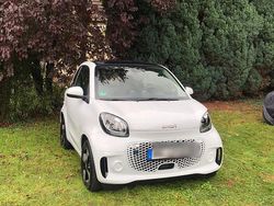 Weiß Gebraucht 2022 Smart ForTwo Electric Drive Coupé | 19.990 €