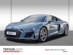 Grau Gebraucht 2021 Audi R8 Coupé Sport Coupé | 109.880 € (Teuer)