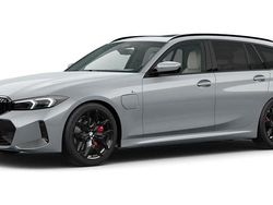 Grau Gebraucht 2025 BMW 330e Comfort Edition Kombi | 52.672 €