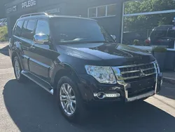 Schwarz Gebraucht 2018 Mitsubishi Pajero Top SUV | 22.999 € (Etwas zu teuer)